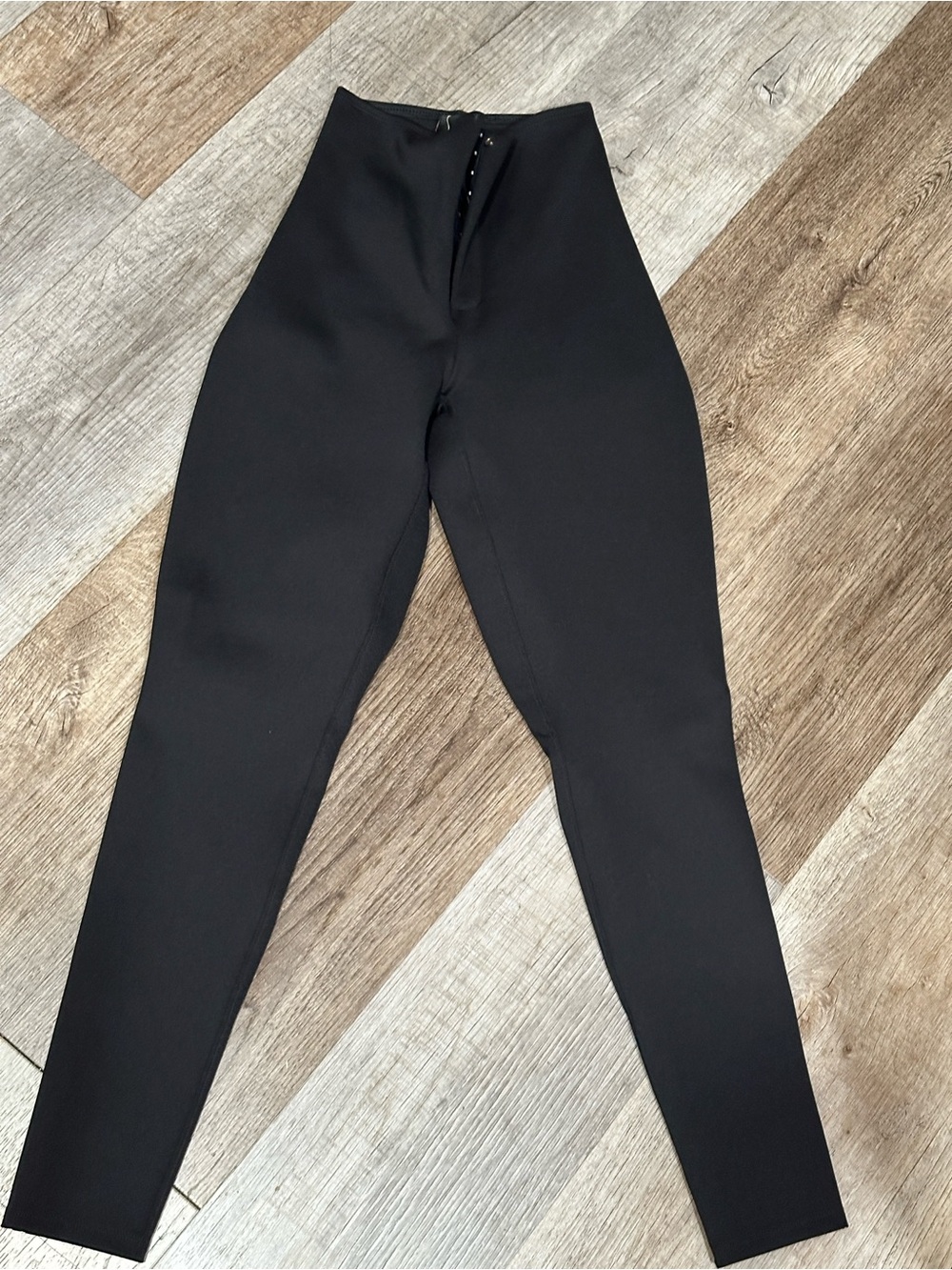 Sol Beauty & care High-Rise Black Women's Jeans —Sleek Stretch Fit luxury booty